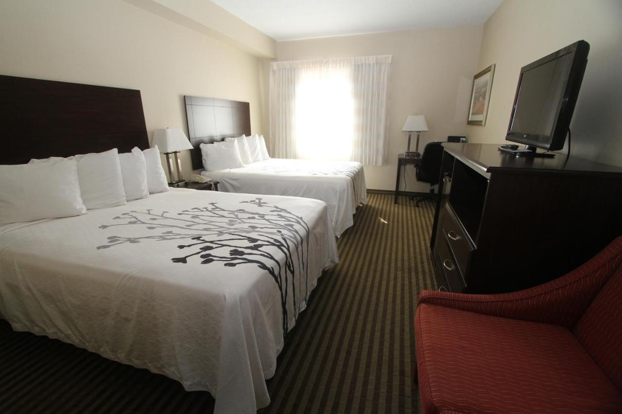 Bowman Inn And Suites Esterno foto